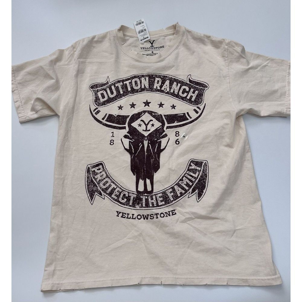 Yellowstone Dutton Ranch Cream Tilly's Graphic T-shirt NWT Women's Size S